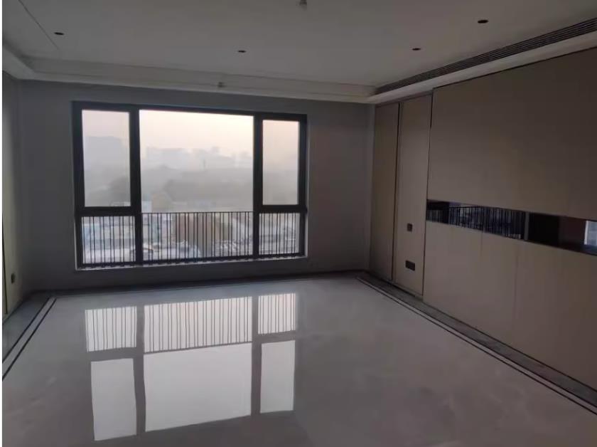丽都悦府1号楼302室