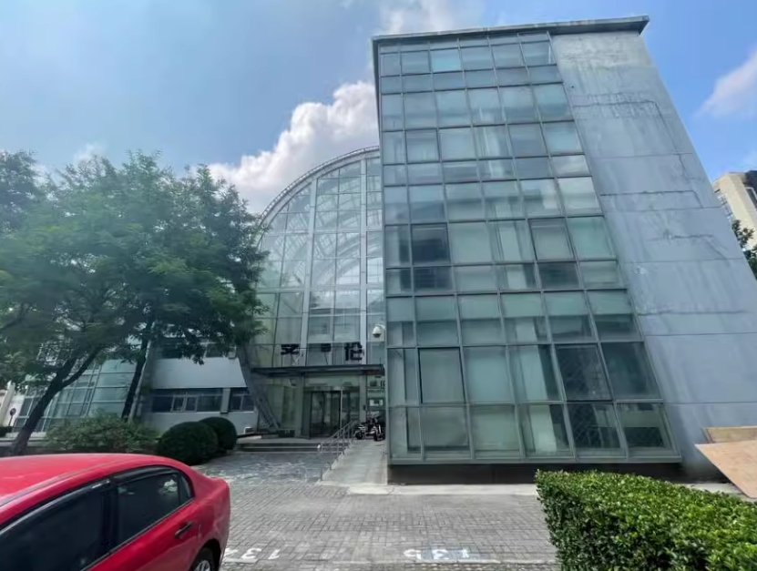 中昂时代广场1号楼1-061室